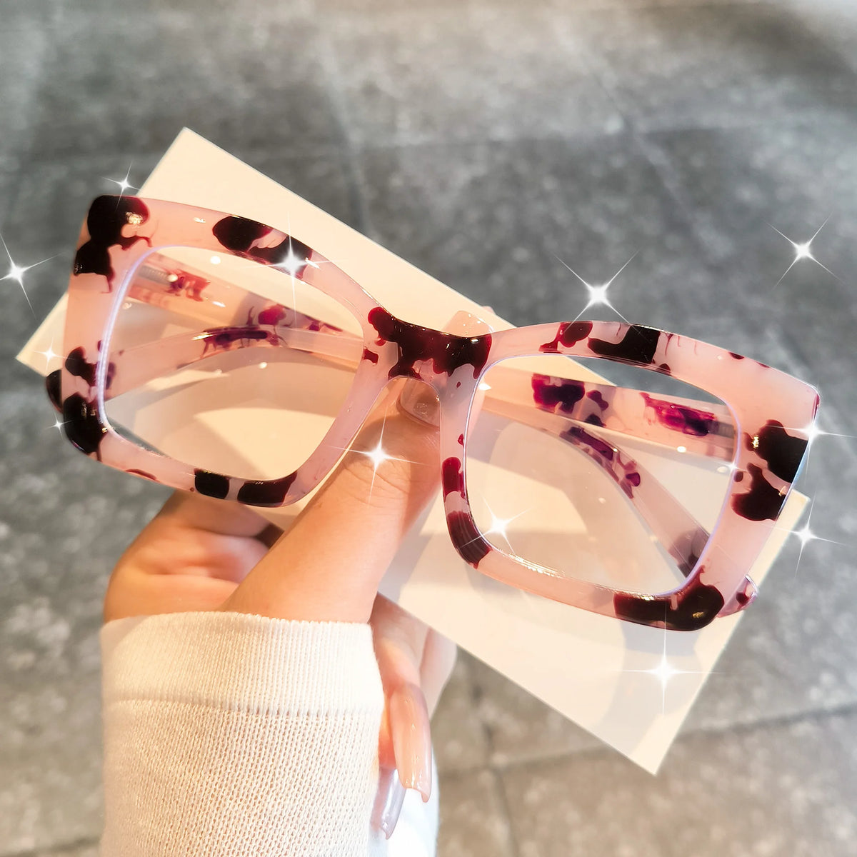Chic  Reading Glasses for Women &  Men - Vintage Reading Glasses, Ideal for Computer Reading, Gaming, TV, and Phone Use.