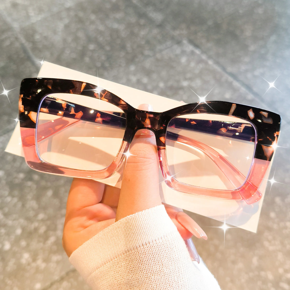 Chic  Reading Glasses for Women &  Men - Vintage Reading Glasses, Ideal for Computer Reading, Gaming, TV, and Phone Use.